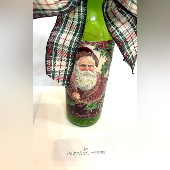New OOAK Lighted Old World Santa Christmas Wine Bottle Holiday Decor - Picture 3 of 5